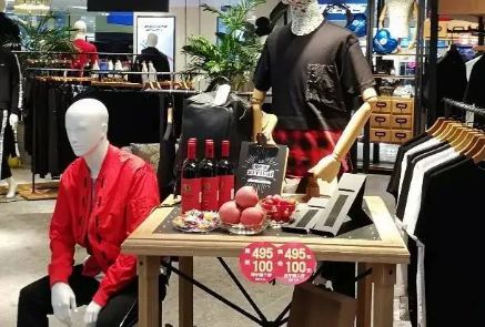 马克华菲属于几线品牌？深度解析其市场定位